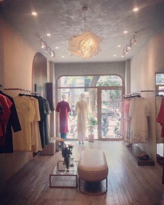 Sơn giả bê tông shop thời trang