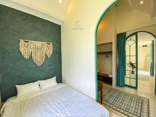 Sơn hiệu ứng bê tông màu xanh với phong cách nhiệt đới