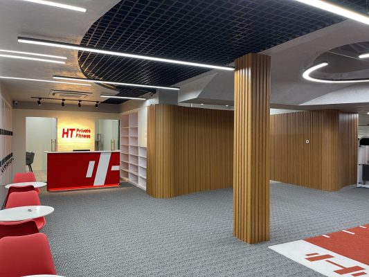 Sơn tường phòng Gym với sơn giả bê tông