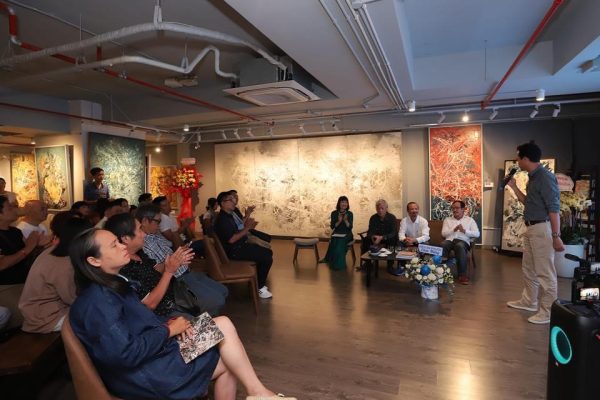 triển lãm dòng chảy họa sĩ Ngô Thanh Hùng