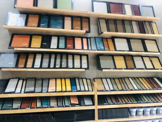 kệ trưng bày chi nhánh sơn conpa đống đa hà nội