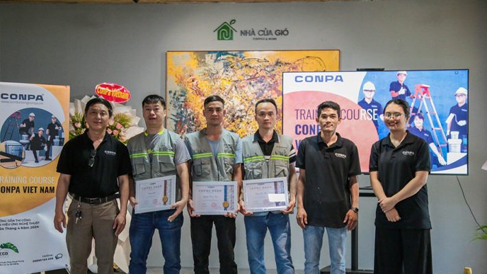 Trao chứng nhận hoàn thành khóa học cho đại lý và thợ sơn