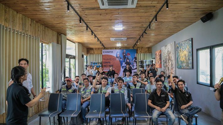 Không khí sôi nổi tại buổi đào tạo