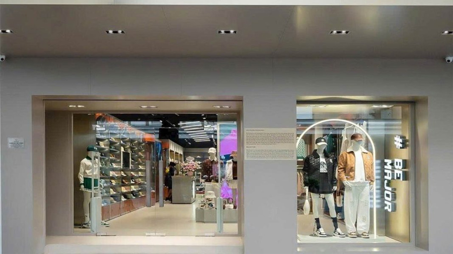 Ứng dụng sơn hiệu ứng cho shop Thời Trang MLB Hà Nội