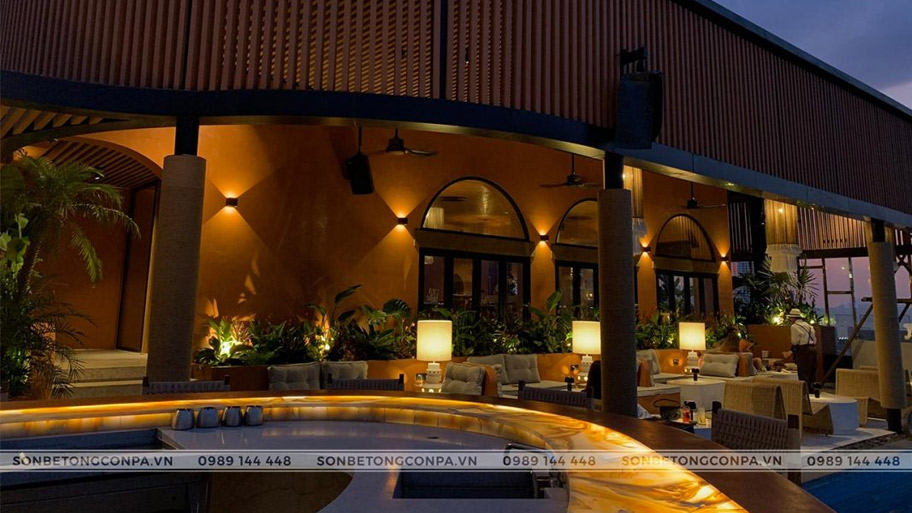 Gypsy Ròotop Kitchen Bar sử dụng sơn hiệu ứng ngoài trời
