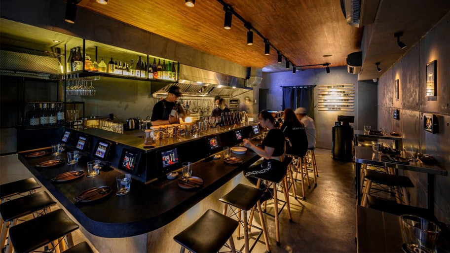 Sử dụng sơn hiệu ứng trong nội thất Minamoto Japanese Restaurant