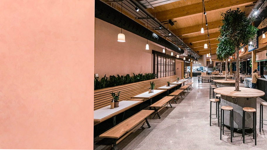 Quán cafe sử dụng sơn hiệu ứng màu san hô