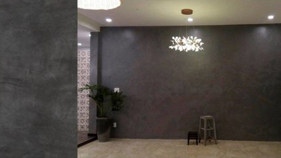 Tường sử dụng sơn hiệu ứng màu xám đen